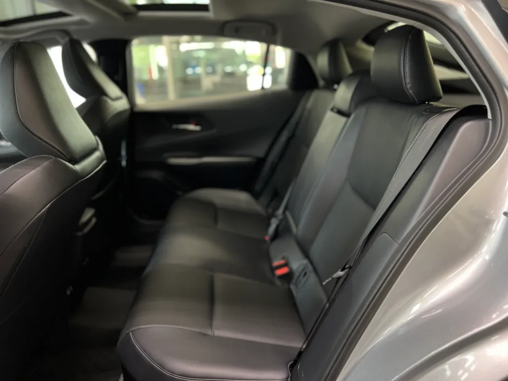 2023 toyota prius hybrid limited silver 20